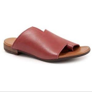 Bueno Tulla Slide Sandal
